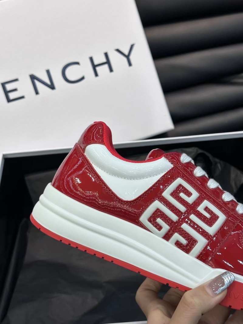 Givenchy Sneakers